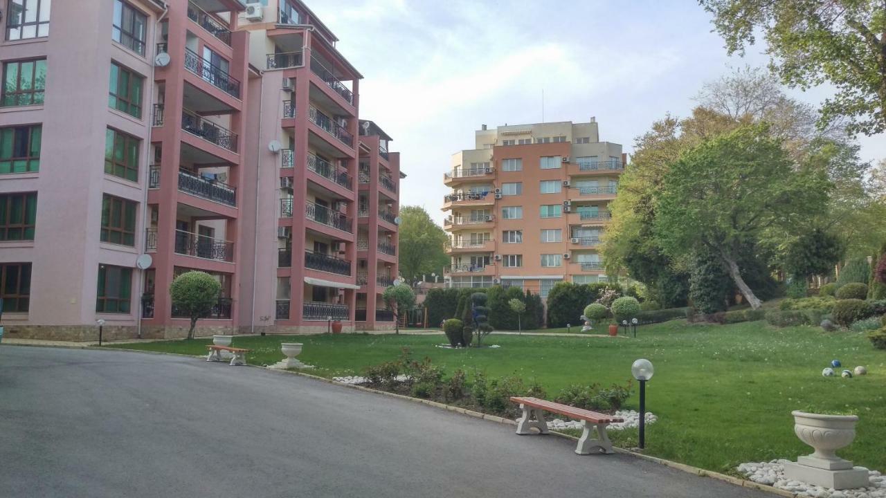 Luxury Sunrise Complex Apartment Golden Sands Exterior foto